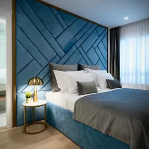 https://amelie-luxury-rooms.splithotels.org