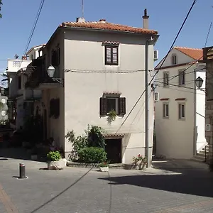 Apartament Apartments Dobrinj
