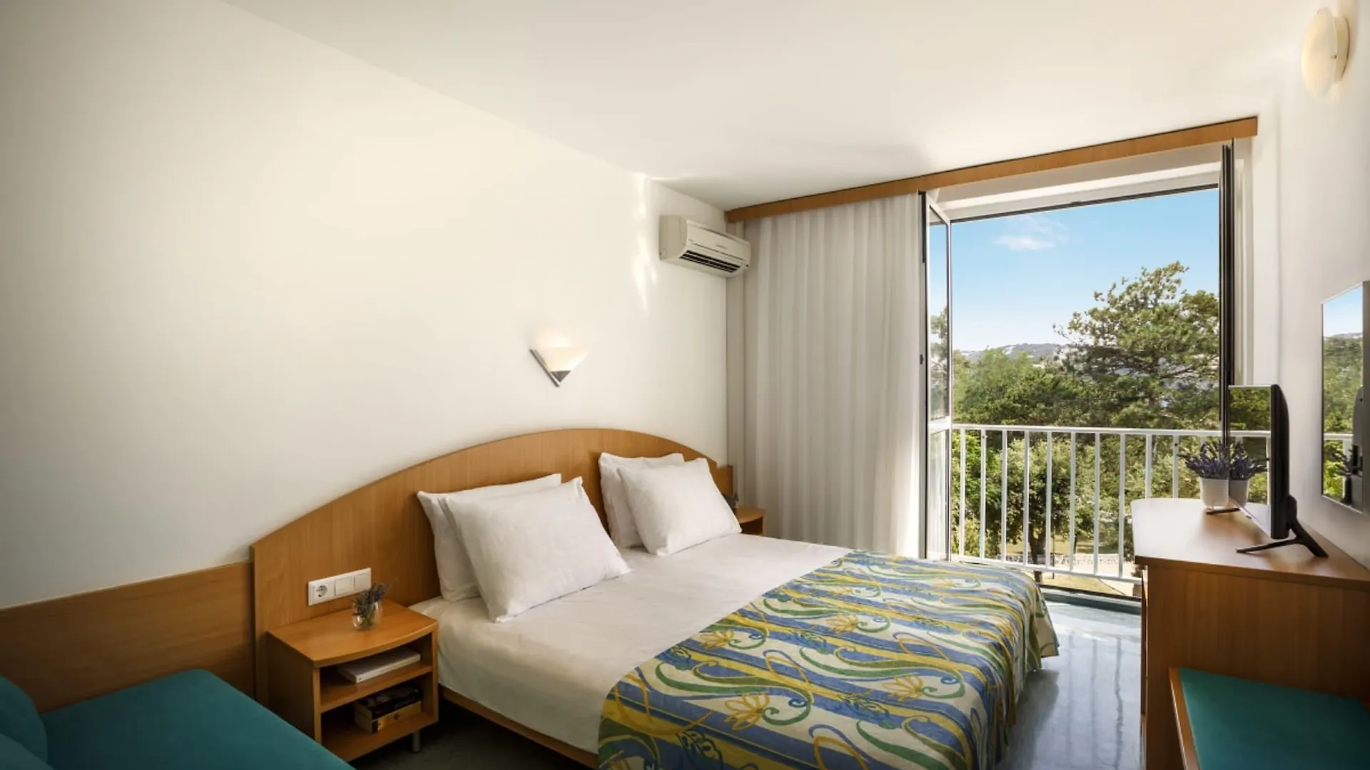 San Marino Resort Lopar 3*,  Croatia